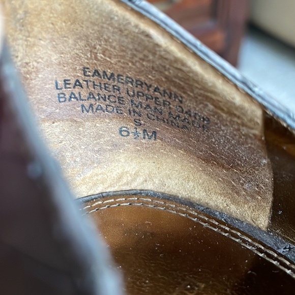 Enzo Angiolini Grey Peep Toe Heels, Alligator Leather, Gray Heels, size 6.5 - Picture 8 of 9